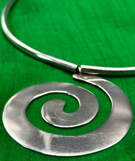 Collar Espiral Plata
