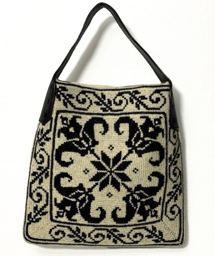 CARTERA TEJIDA FLOR